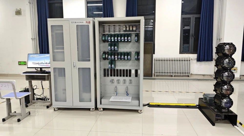 5d6fb082c86cf295ddeff1a0c64e8610_origin 5d6fb082c86cf295ddeff1a0c64e8610_origin